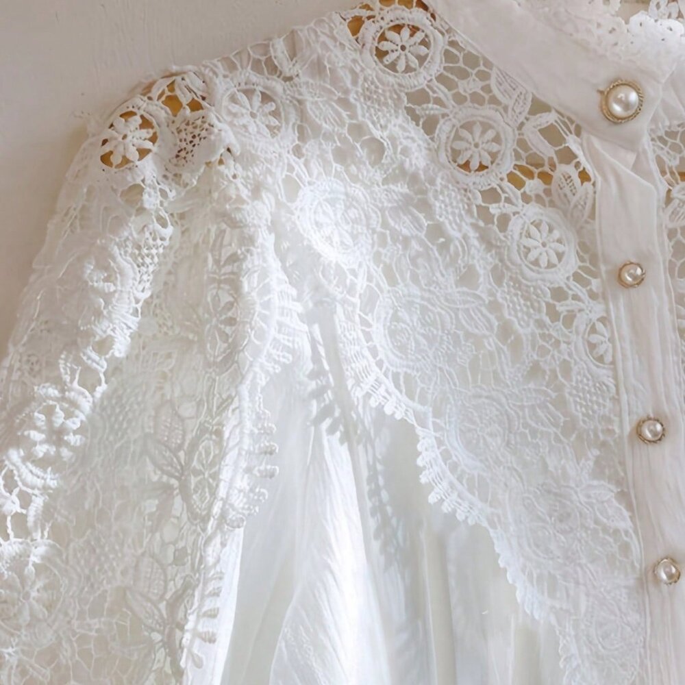 White Elegant Women's Mock Neck Victorian Lace Puff Sleeve Shirt Blouse - Picture 4 of 4
